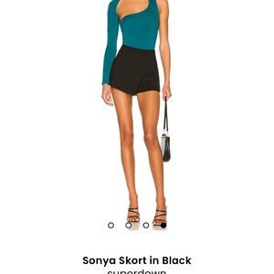 Superdown Black Sonya Skort